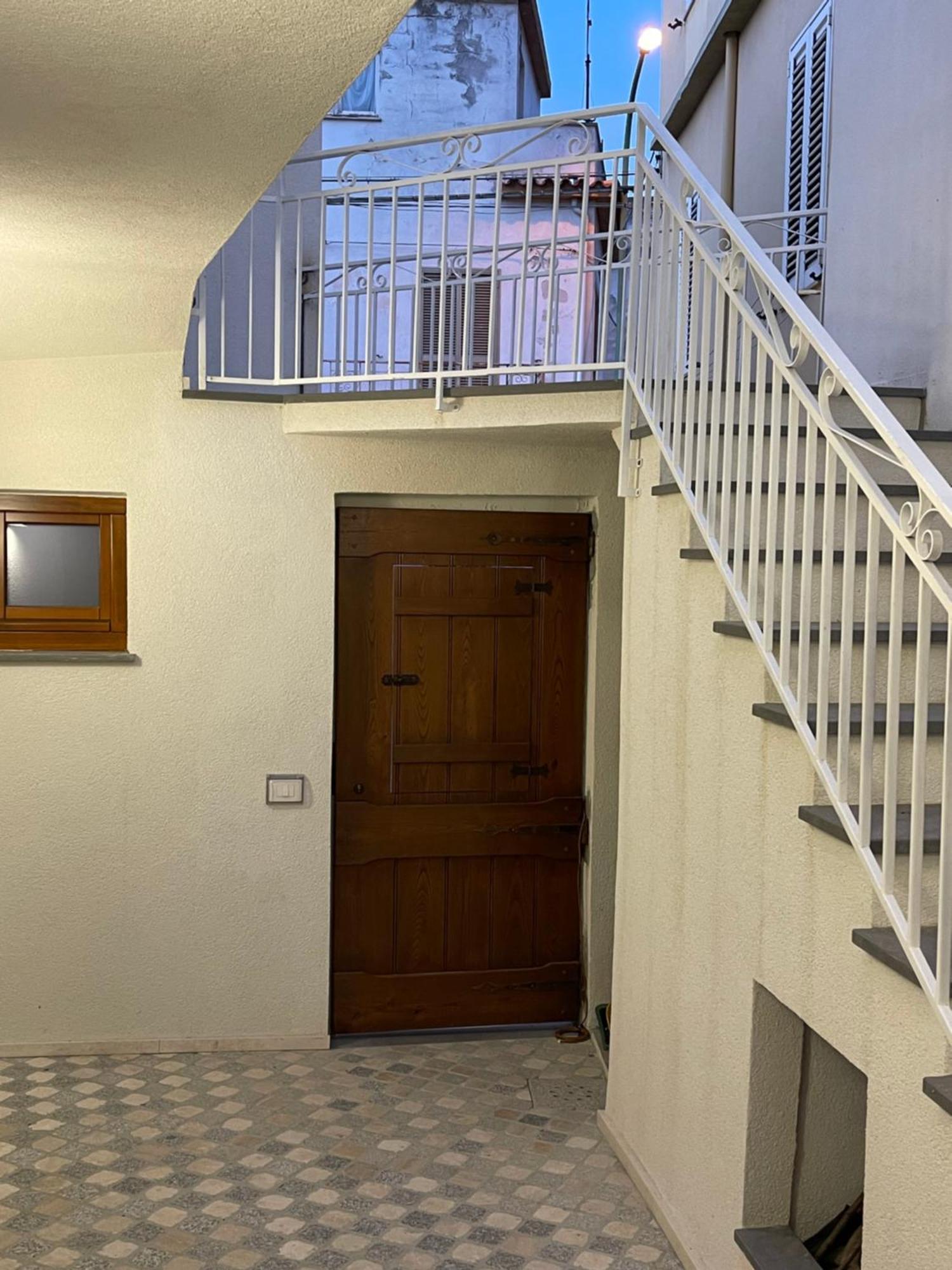 Sa Troppa De Sos Chentu Hotell Dorgali Exteriör bild