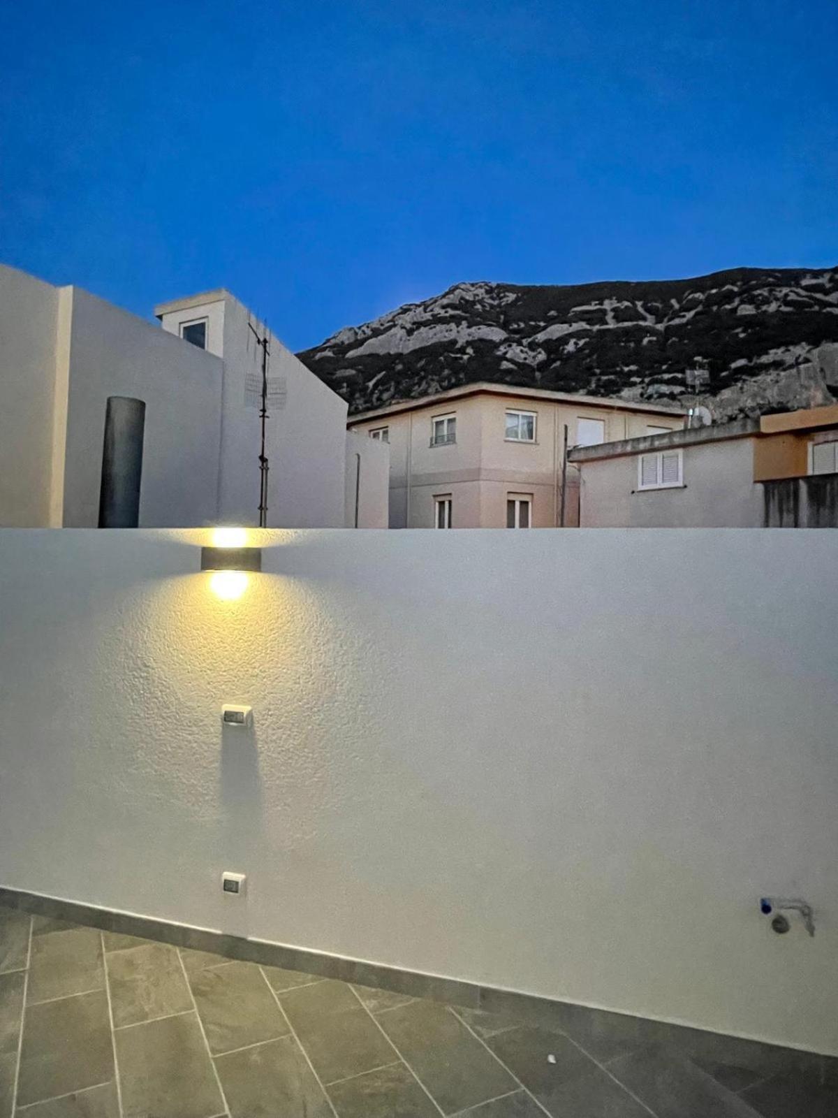Sa Troppa De Sos Chentu Hotell Dorgali Exteriör bild
