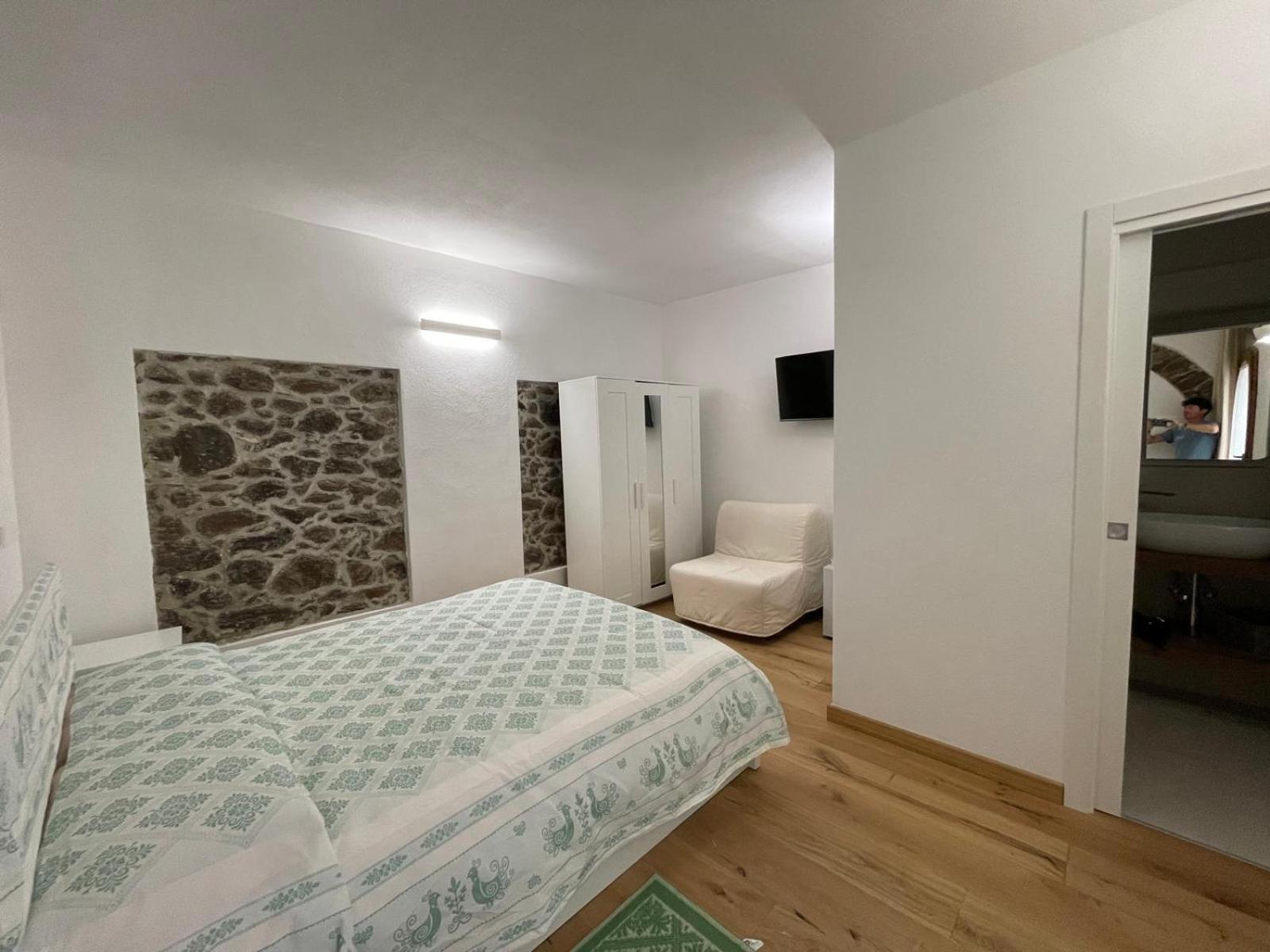 Sa Troppa De Sos Chentu Hotell Dorgali Exteriör bild