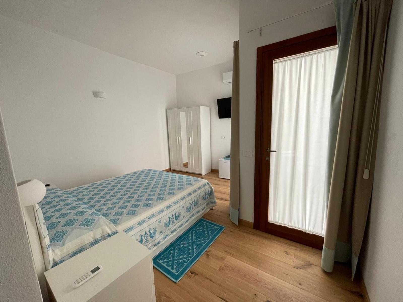Sa Troppa De Sos Chentu Hotell Dorgali Exteriör bild