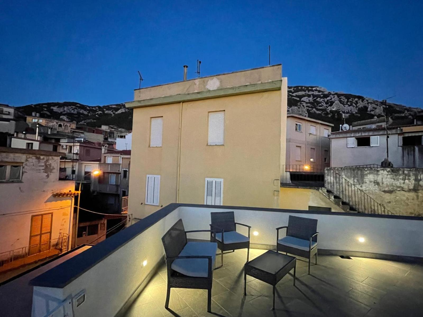 Sa Troppa De Sos Chentu Hotell Dorgali Exteriör bild