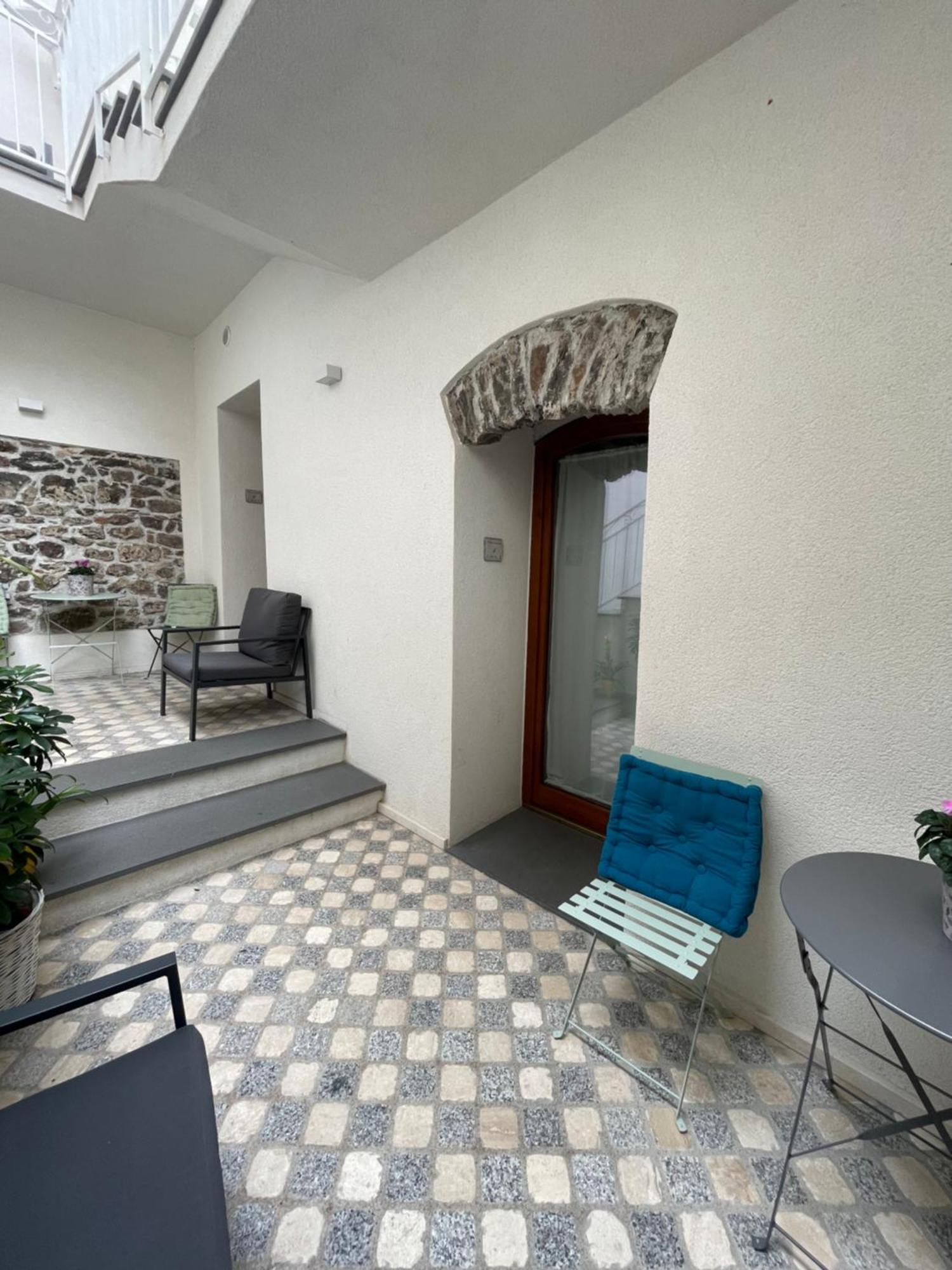 Sa Troppa De Sos Chentu Hotell Dorgali Exteriör bild